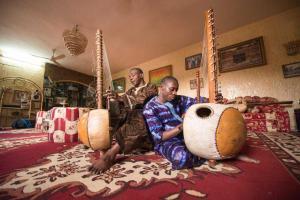 Toumani and Sidiki at Home