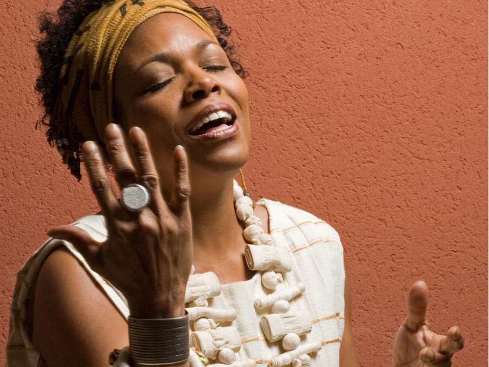 Dee Dee Bridgewater