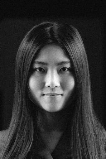 Yue Song